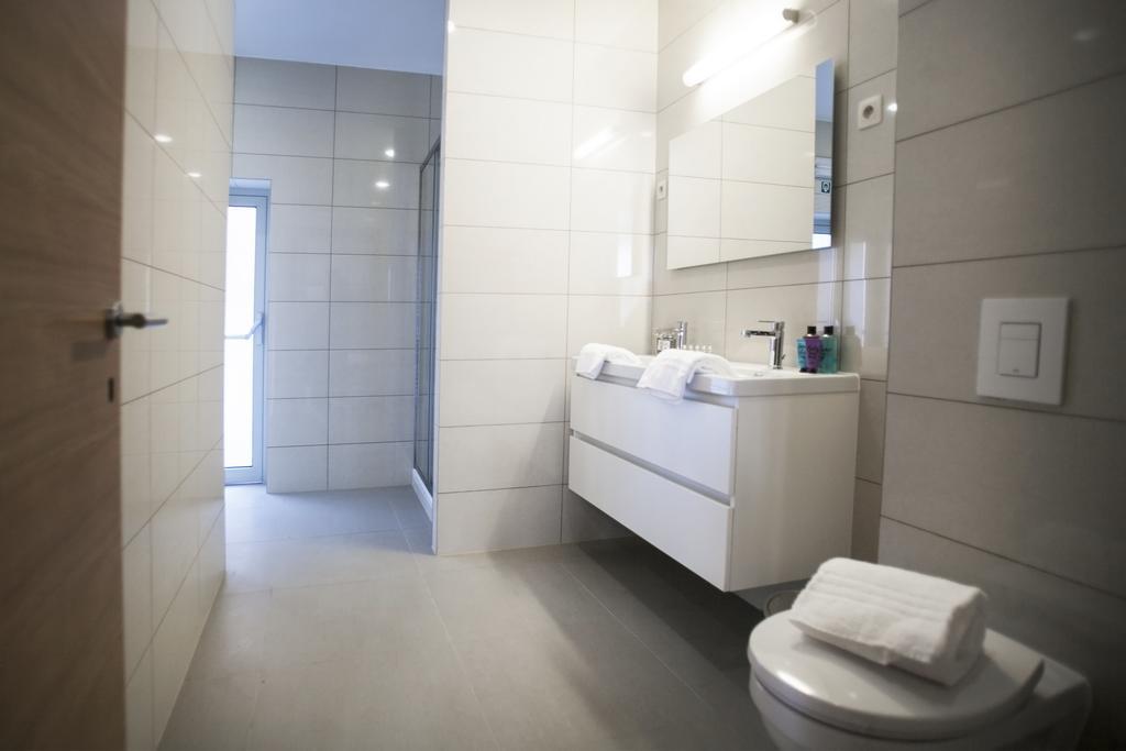 Antwerp Inn Hotel Ngoại thất bức ảnh