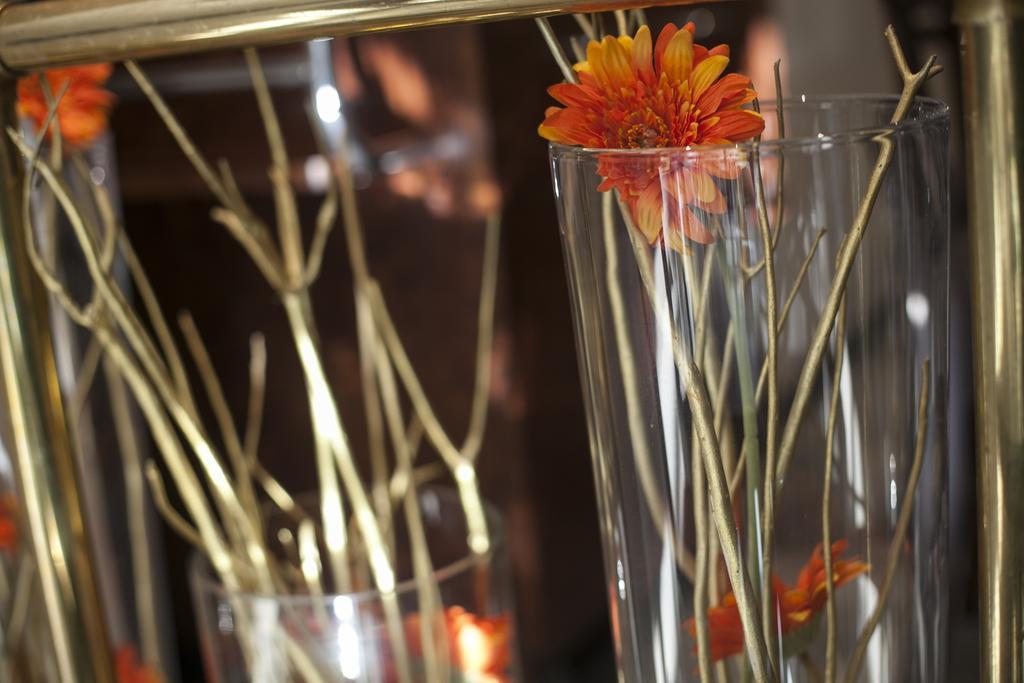 Antwerp Inn Hotel Ngoại thất bức ảnh
