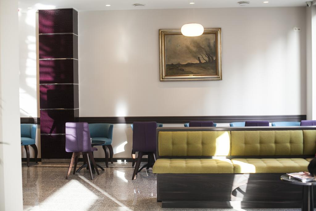 Antwerp Inn Hotel Ngoại thất bức ảnh