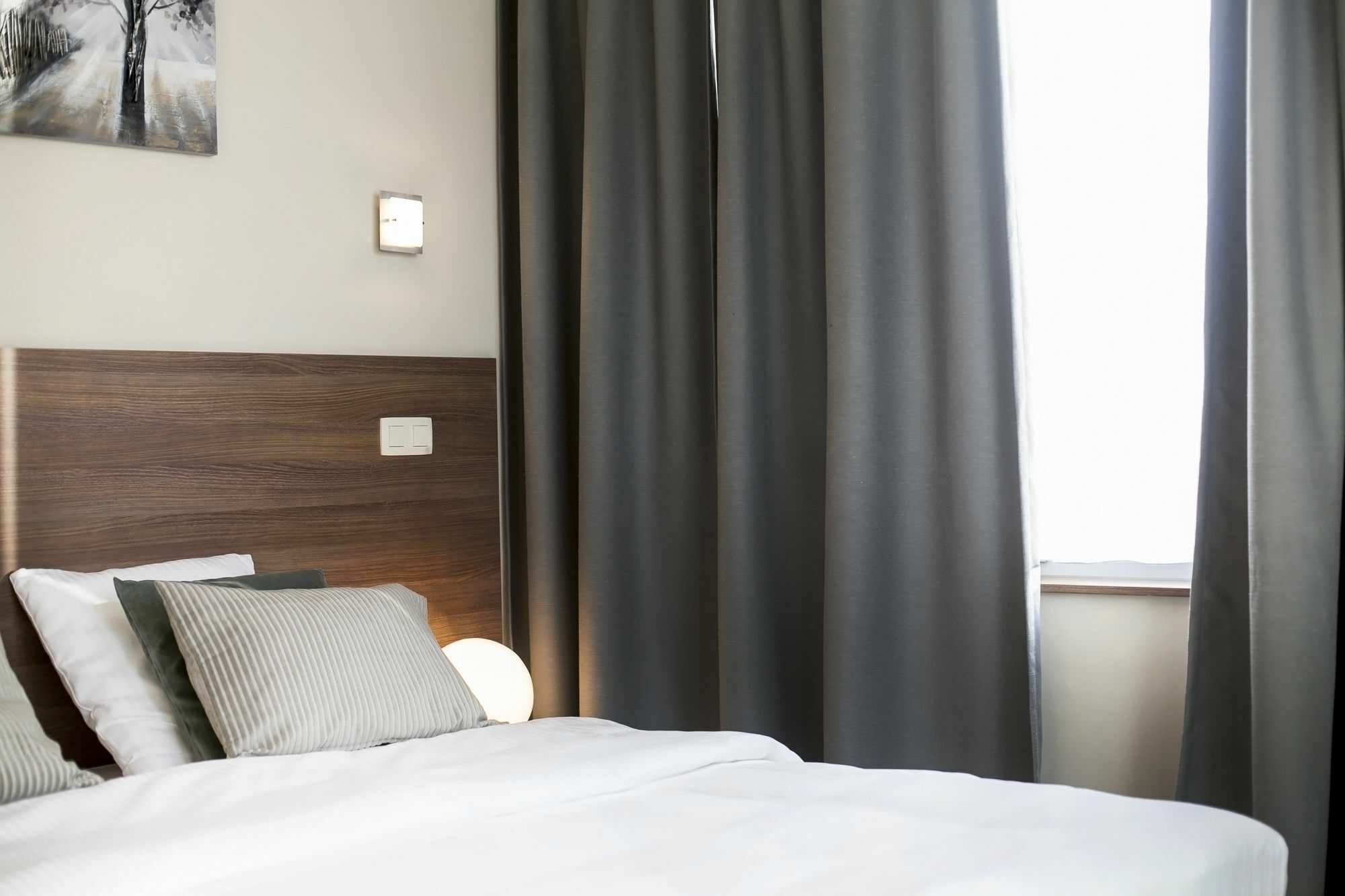 Antwerp Inn Hotel Ngoại thất bức ảnh